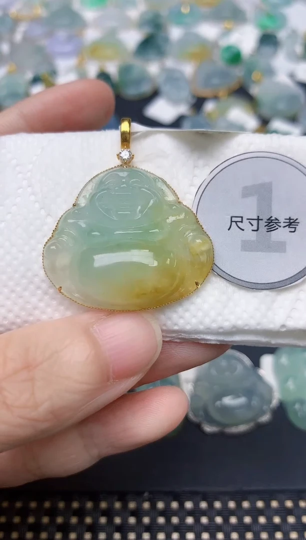颈饰18K金镶嵌翡翠天然缅甸A货翡翠