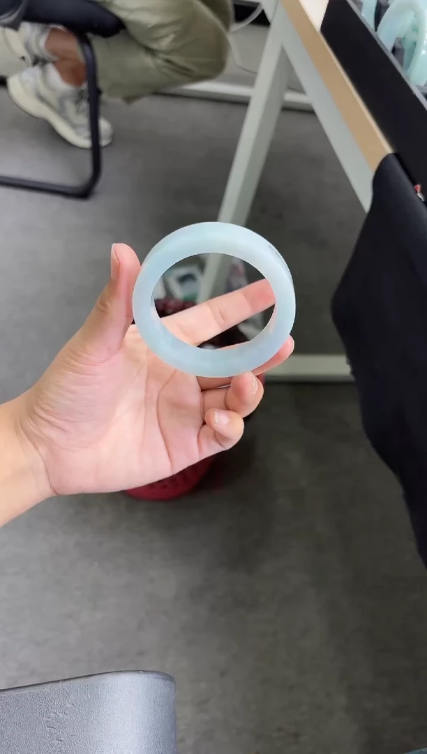 未镶嵌手镯定制翡翠白*手镯