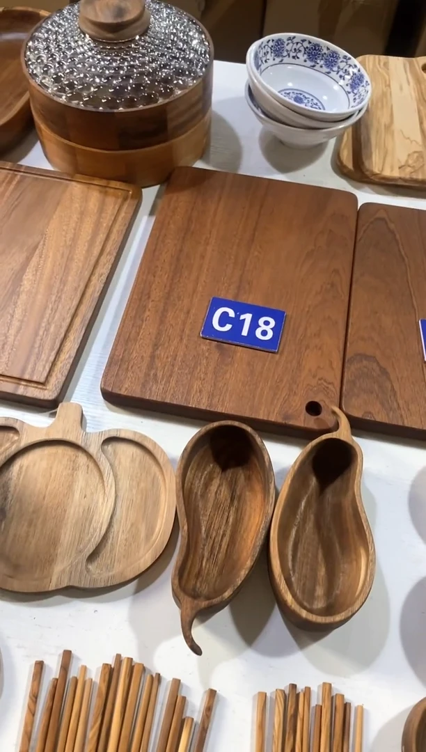 【闪购商品】木2025/2/17  C18