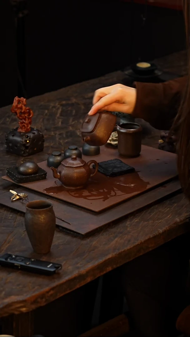 紫砂茶叶罐四方坦然