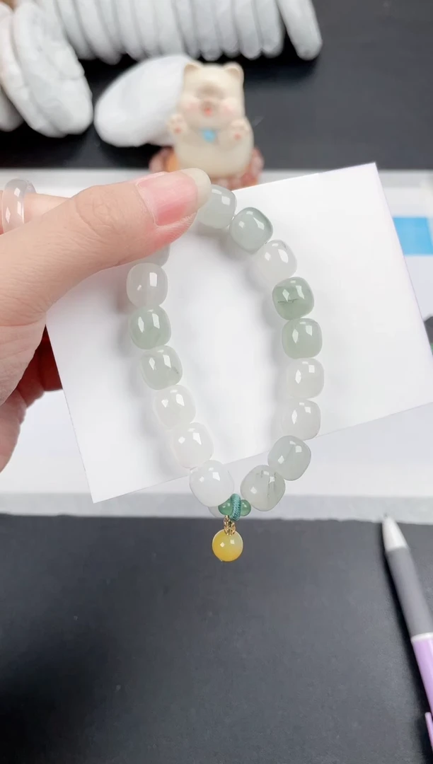 石英质玉手链未镶嵌999