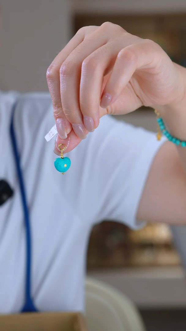 绿松石18K金镶嵌吊坠(赠链)1