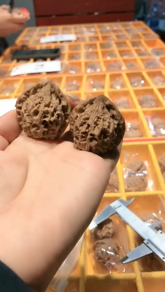 文玩核桃把件玉玺全品