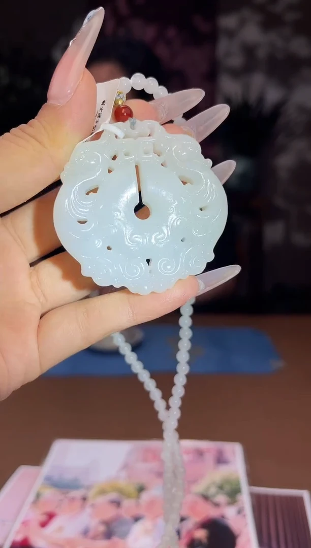 和田玉未镶嵌颈饰A861