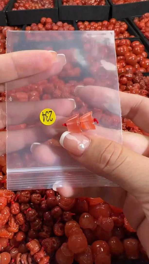 颈饰未镶嵌南红玛瑙11