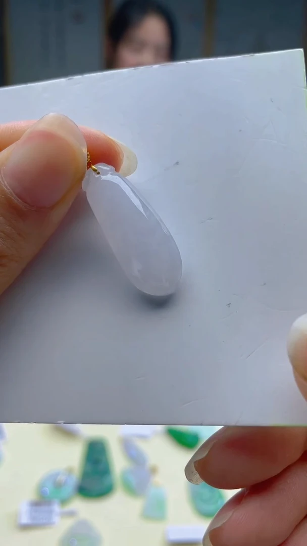 【闪购商品】翡翠颈饰18K金镶嵌缅甸A货翡翠