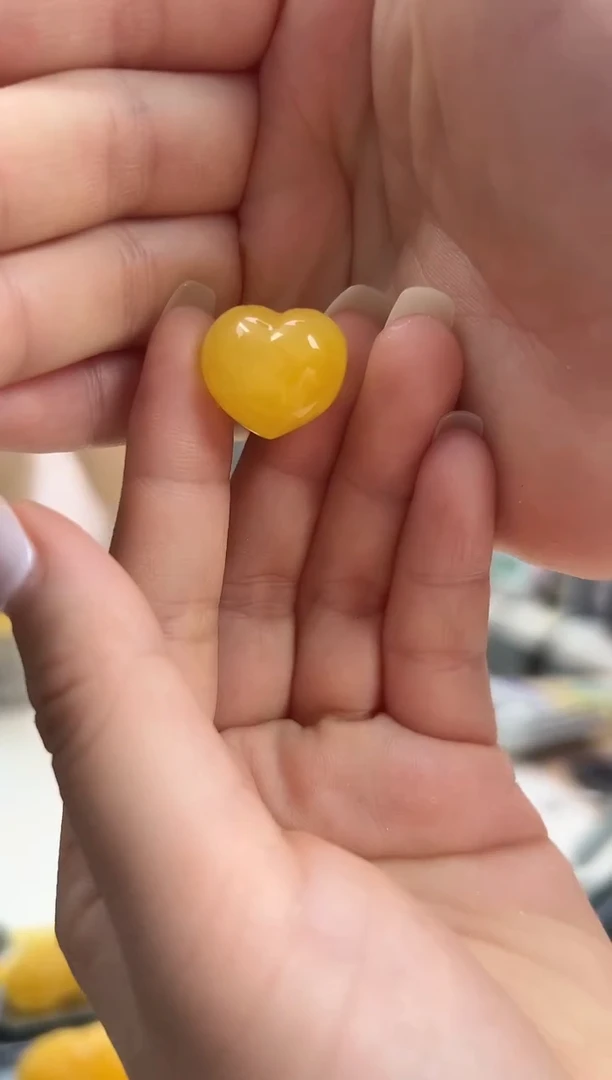 裸石琥珀未镶嵌琥珀蜜蜡吊坠