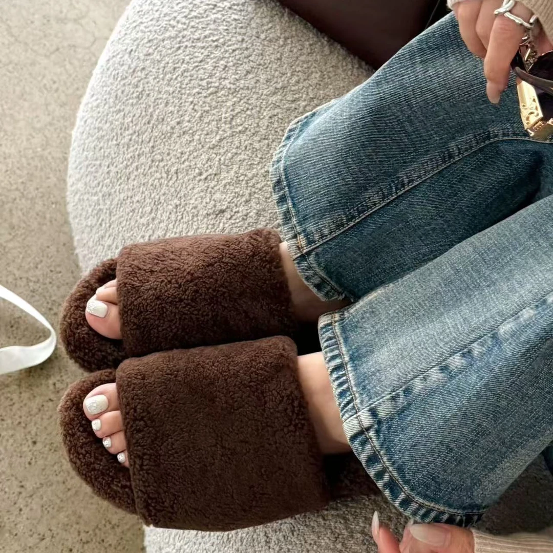 诗歌兰女鞋2025韩版厚底外穿休闲毛毛拖鞋7322-21