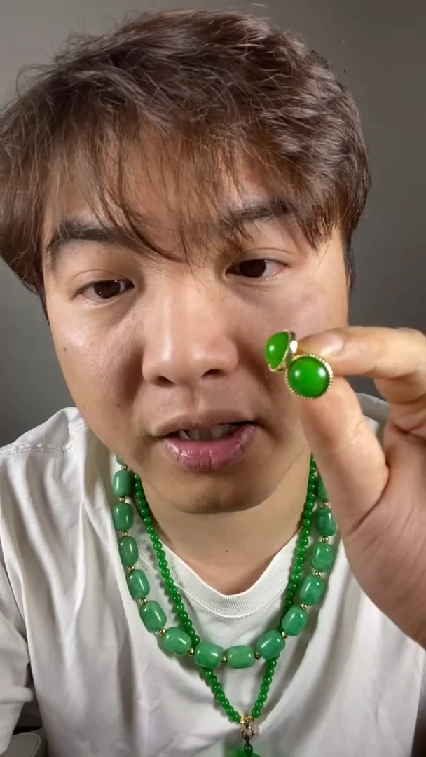 未镶嵌翡翠耳饰高端时尚鸽子蛋耳钉