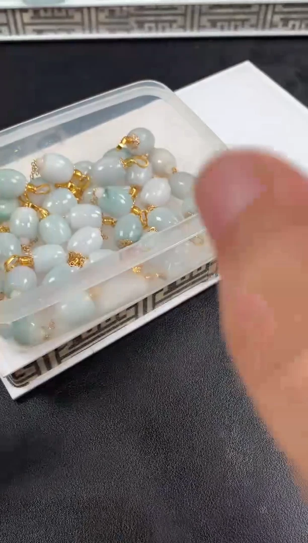 未镶嵌挂件翡翠嗯***?多样性发一件