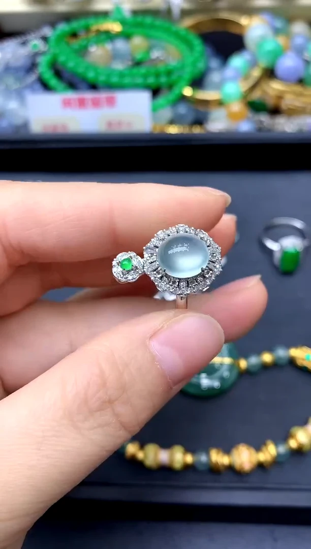 18K金镶嵌戒指翡翠448-中国好珍宝