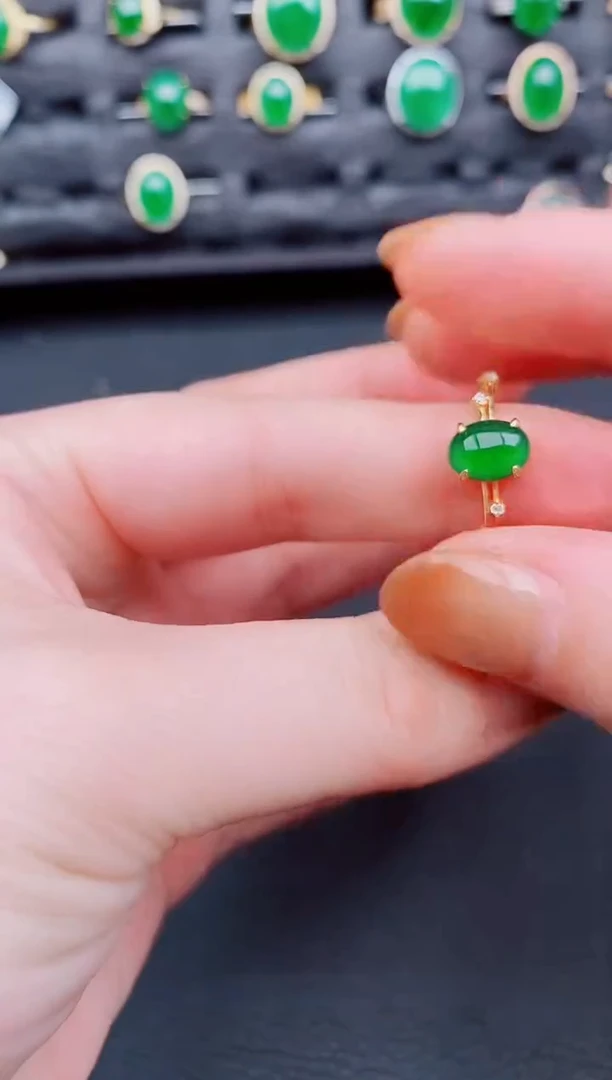 【闪购商品】翡翠戒指银S925镶嵌天然a货翡翠243