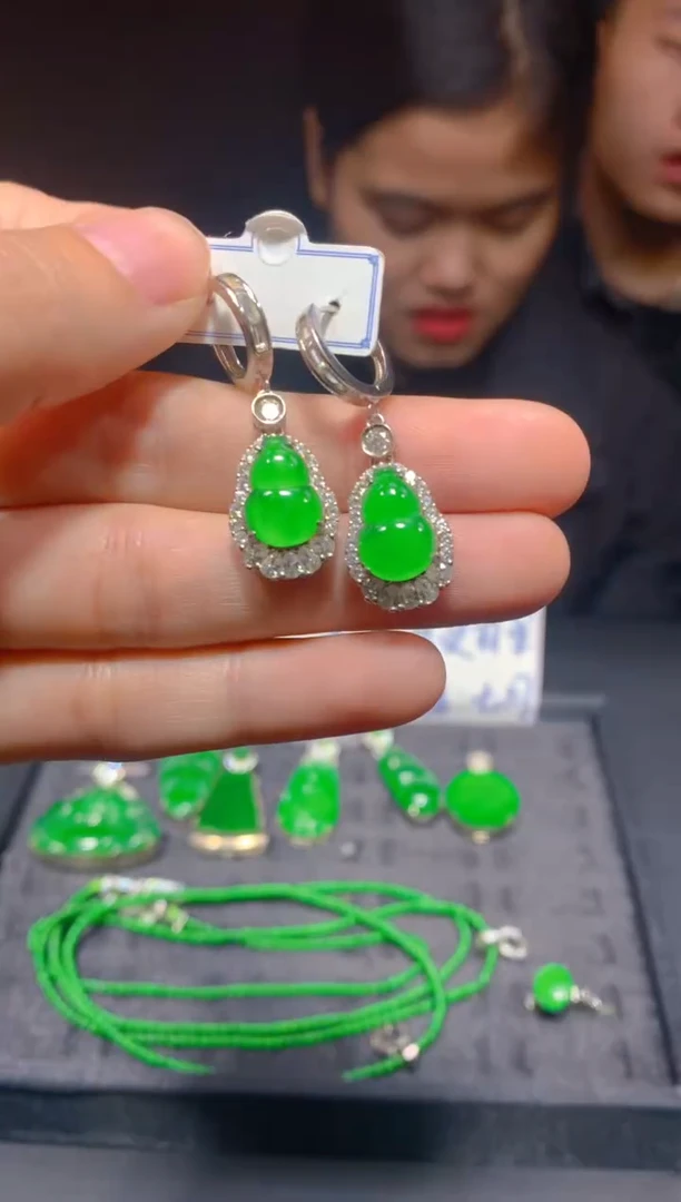 未镶嵌定制翡翠40多样性发货（发其一）