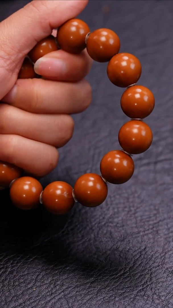 【闪购商品】橄榄核吊坠*************-