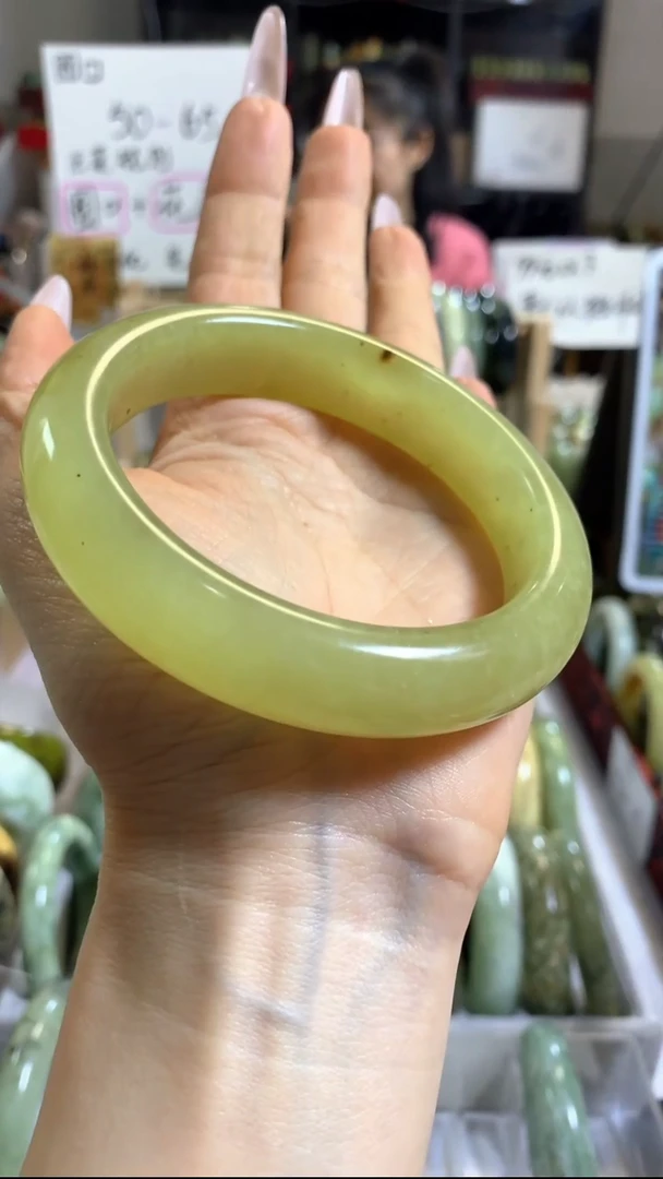 未镶嵌岫玉手镯71 63+