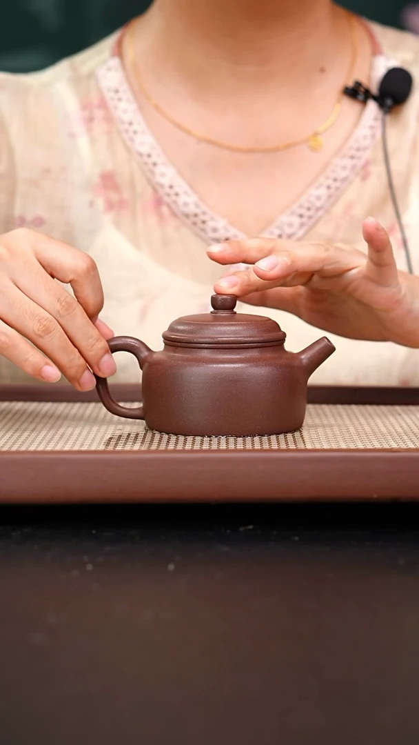 茶壶紫砂陈佳欢全手工四号井底槽青德钟190cc