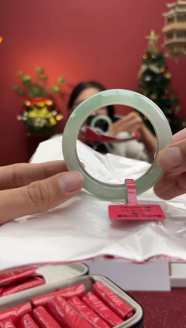 未镶嵌手镯翡翠翡翠手镯2