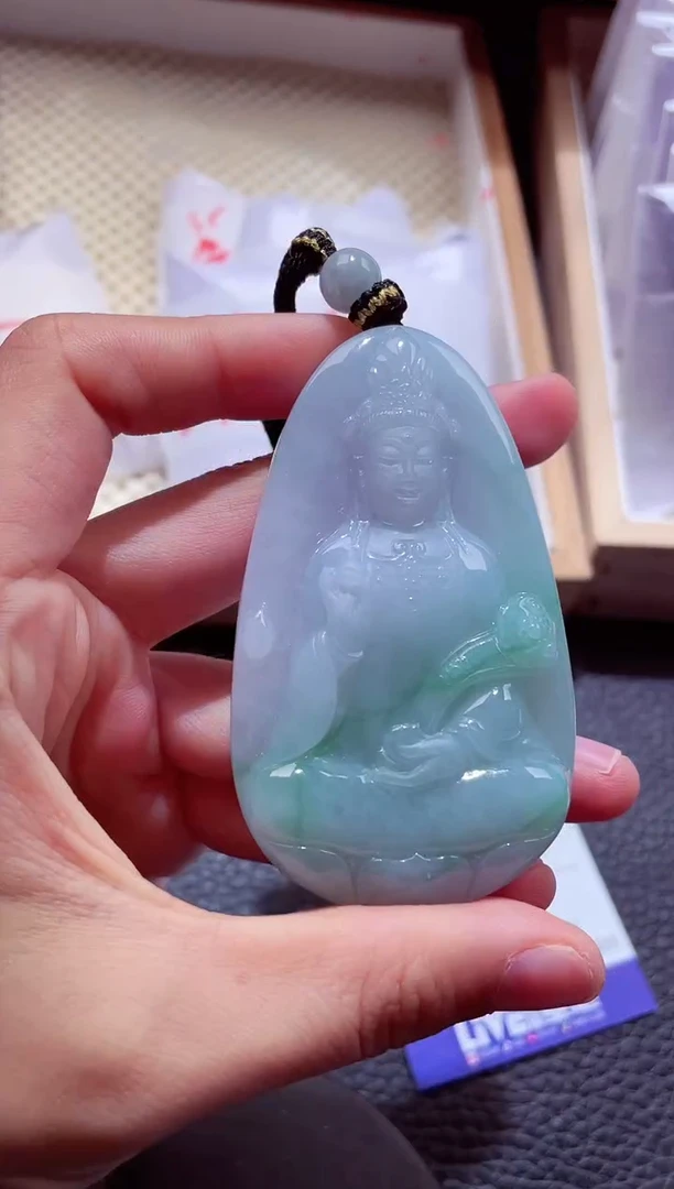 颈饰未镶嵌翡翠00005932