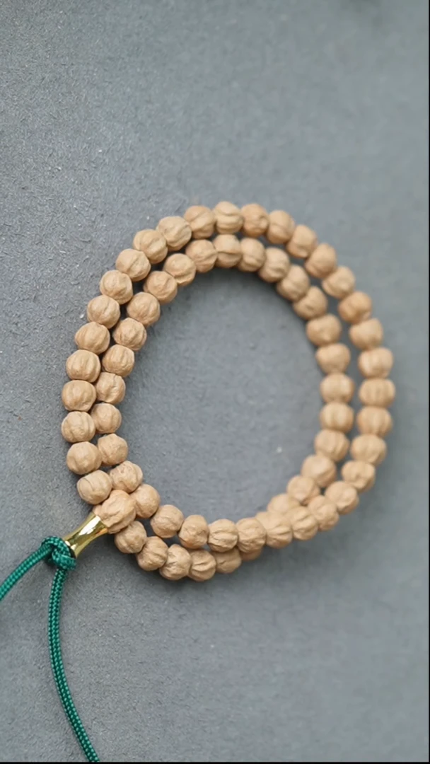 【闪购商品】柏香籽/百香籽吊坠莲花手持