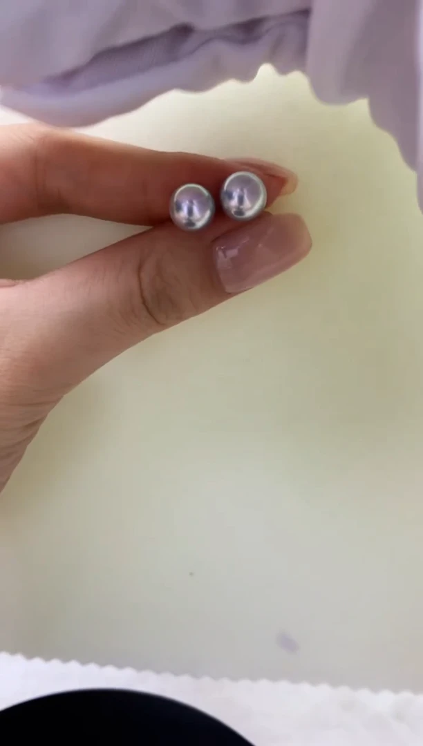 18K金镶嵌DA海水珍珠灰珠素钉8-8.5MM GD163
