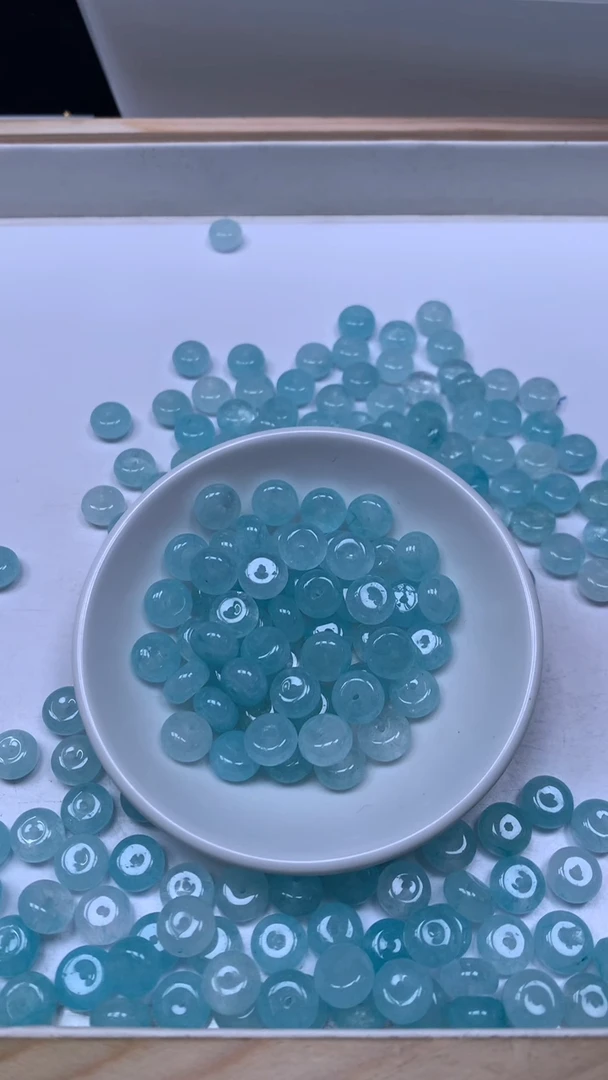 未镶嵌散珠碧玺E726 冰蓝碧玺6*10mm10个6.8元