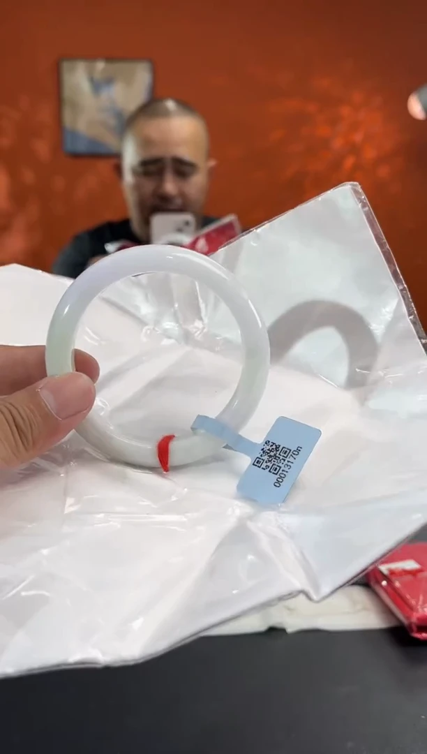 未镶嵌手镯翡翠14