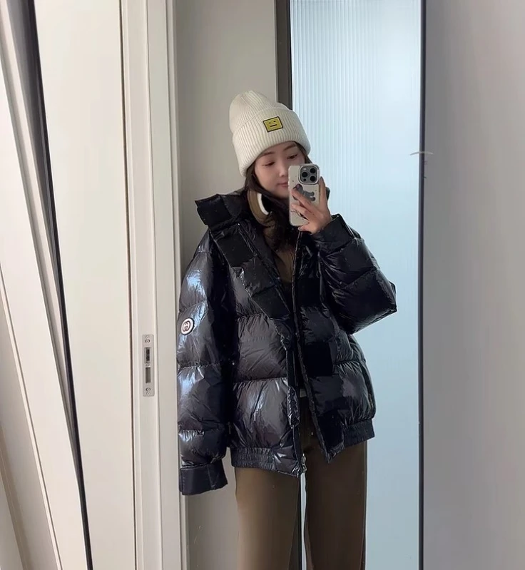 99新 GUCCI/古驰  IW0511   藏蓝色徽标刺绣亮面立领羽绒服 L码
