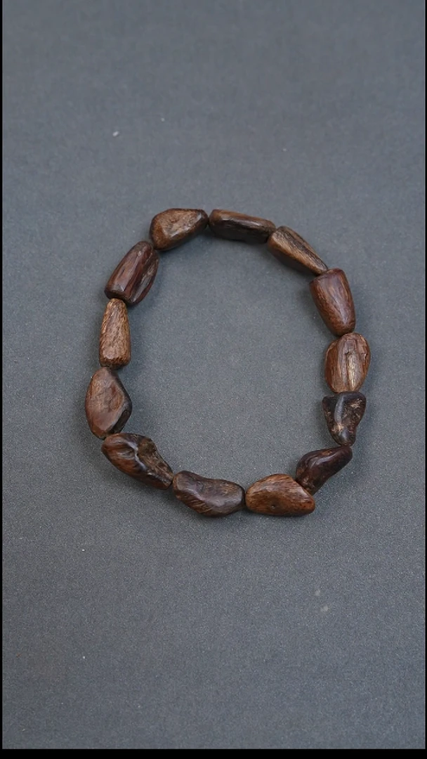 沉香沉香碎屑芽庄老料沉水随行6.7g