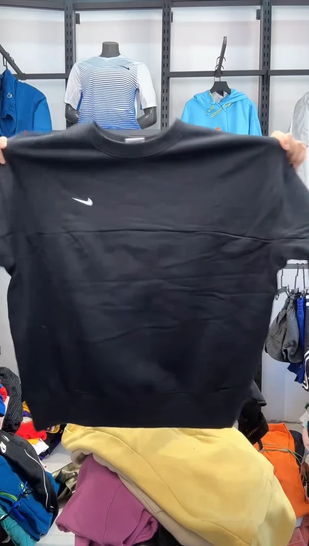 2525  编码  耐克卫衣服饰瑕疵款过款为准 尺码