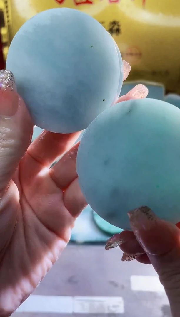 翡翠挂件未镶嵌小梦102多样性发其一