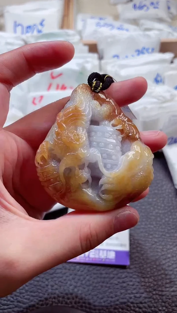 颈饰未镶嵌翡翠00004137