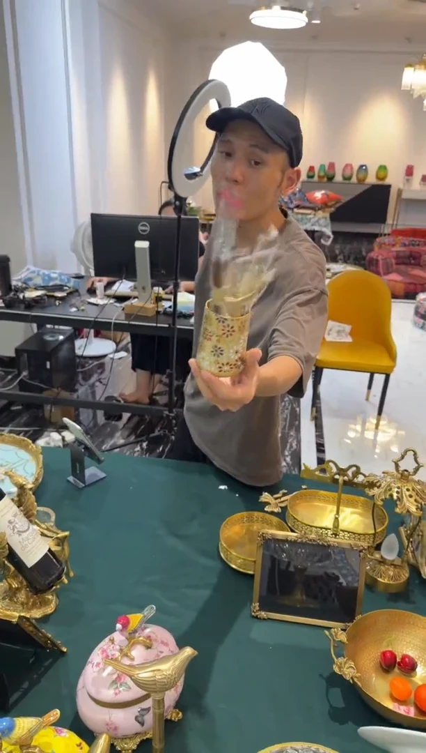 黄铜黛姿家居装饰品摆件