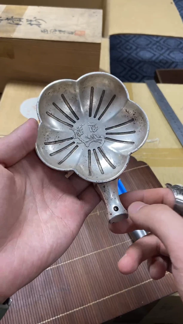 1赣****炳精品瓷一物一拍定闪