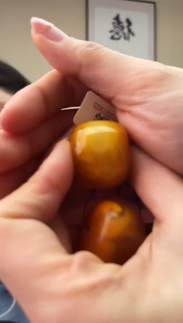 琥珀未镶嵌珠宝奇石T010假一罚十，多样性发一件