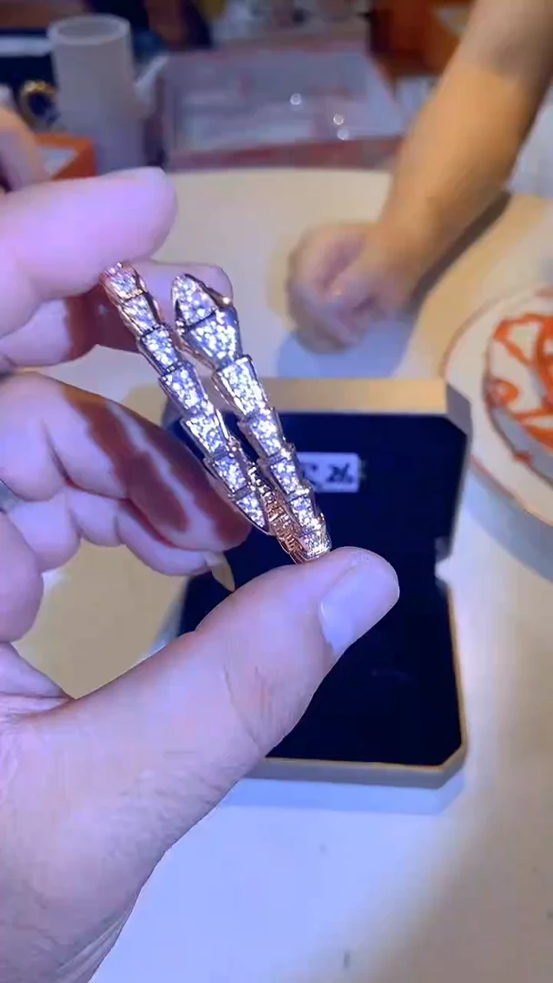 杯鸿辉家品牌瓷器，京东包邮！宝26