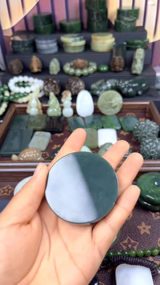 和田玉未镶嵌珠宝半成品镯芯