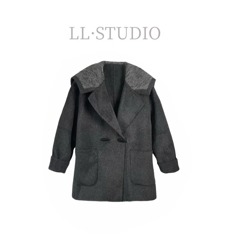 妙兮·LL冬季新款大翻领英伦风牛角扣驼绒大衣*20242428