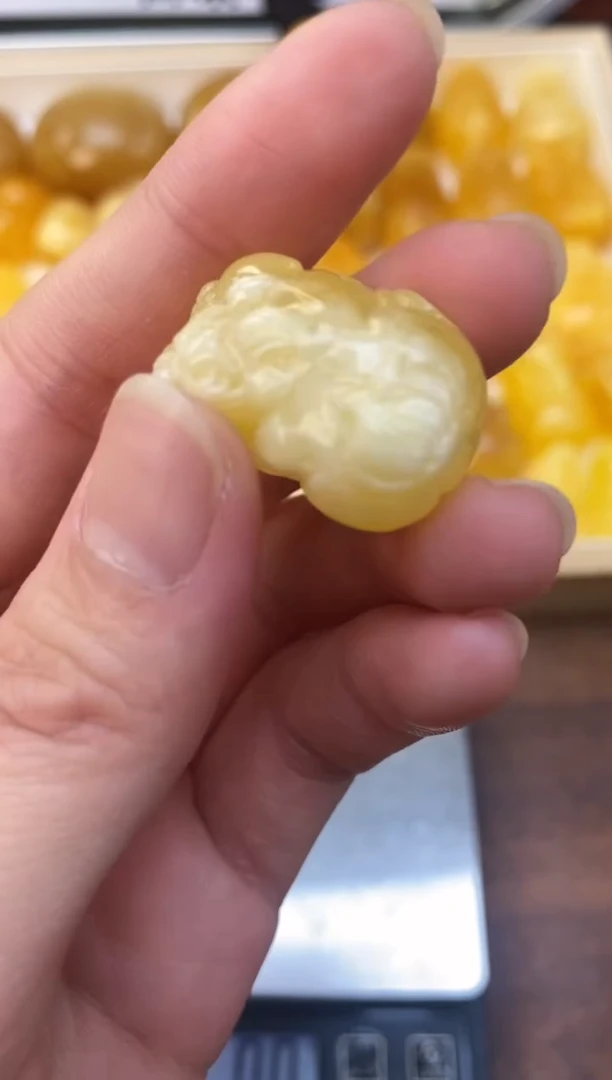 裸石琥珀未镶嵌天然琥珀蜜蜡