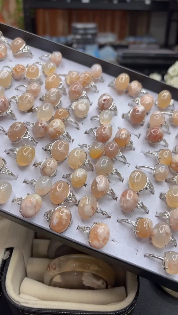 未镶嵌石英质玉戒指C420(多样性发其一)微瑕