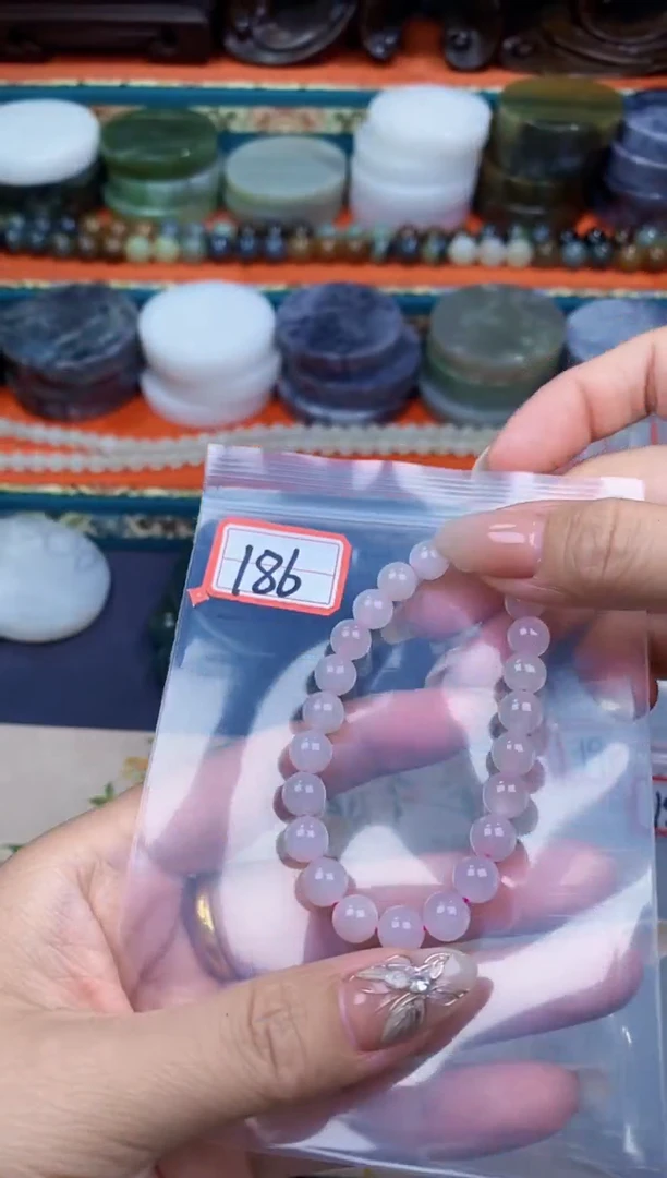 和田玉未镶嵌颈饰和田玉