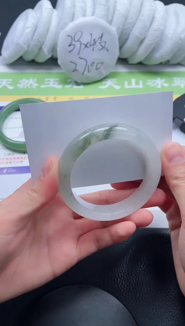 【闪购商品】石英质玉手镯未镶嵌A32-54+