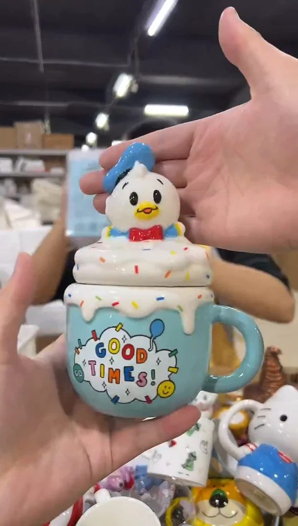 瓷片原盒唐老鸭松松蛋糕水杯