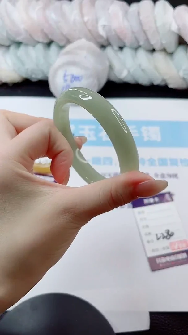 未镶嵌手镯石英质玉多样性发货L280