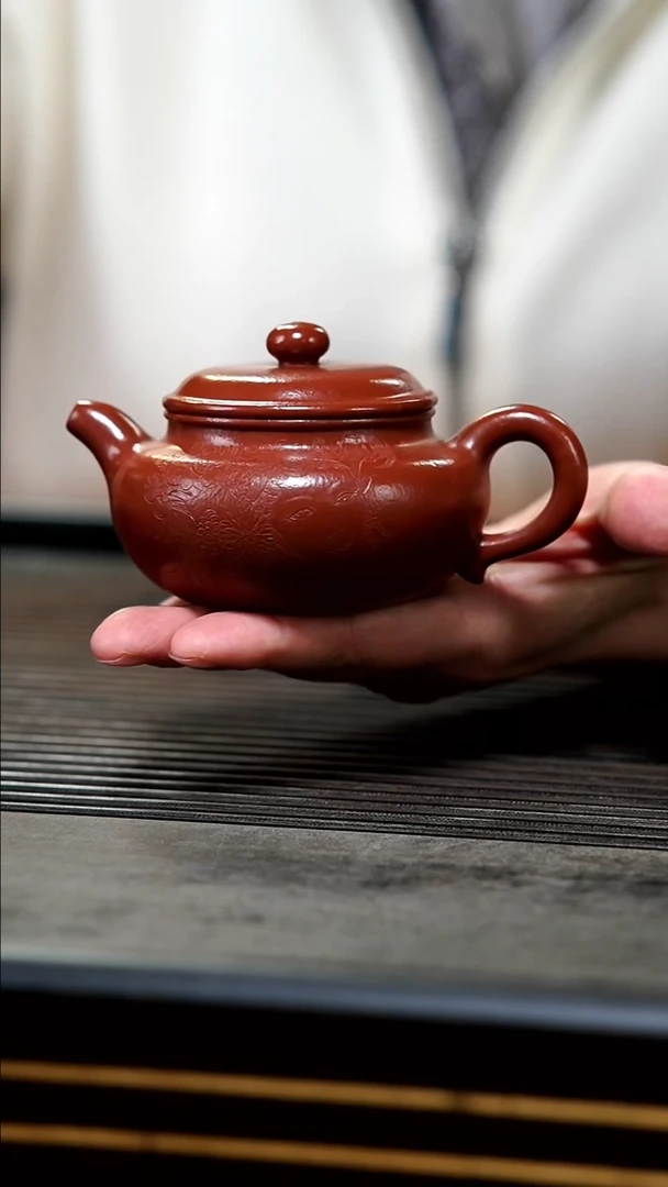 【闪购商品】紫砂茶壶10-全手朱泥仕女图小仿古150c