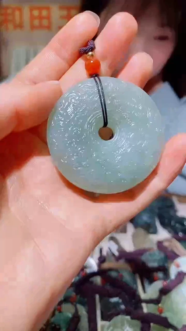 未镶嵌和田玉挂件1