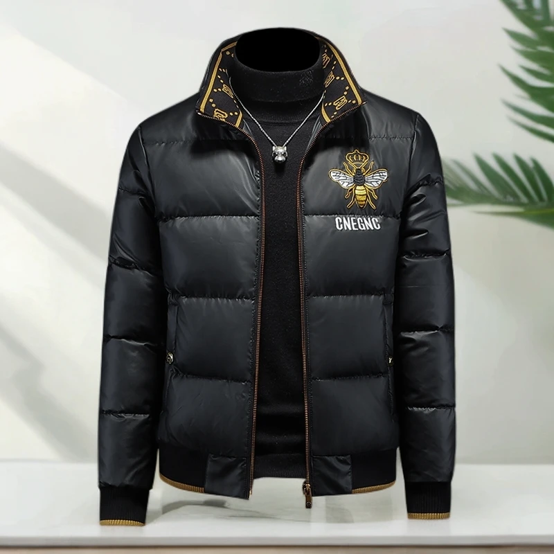 维斯克纳欧洲站亮面立领羽绒服男士冬季潮流蜜蜂刺绣抗寒保暖外套