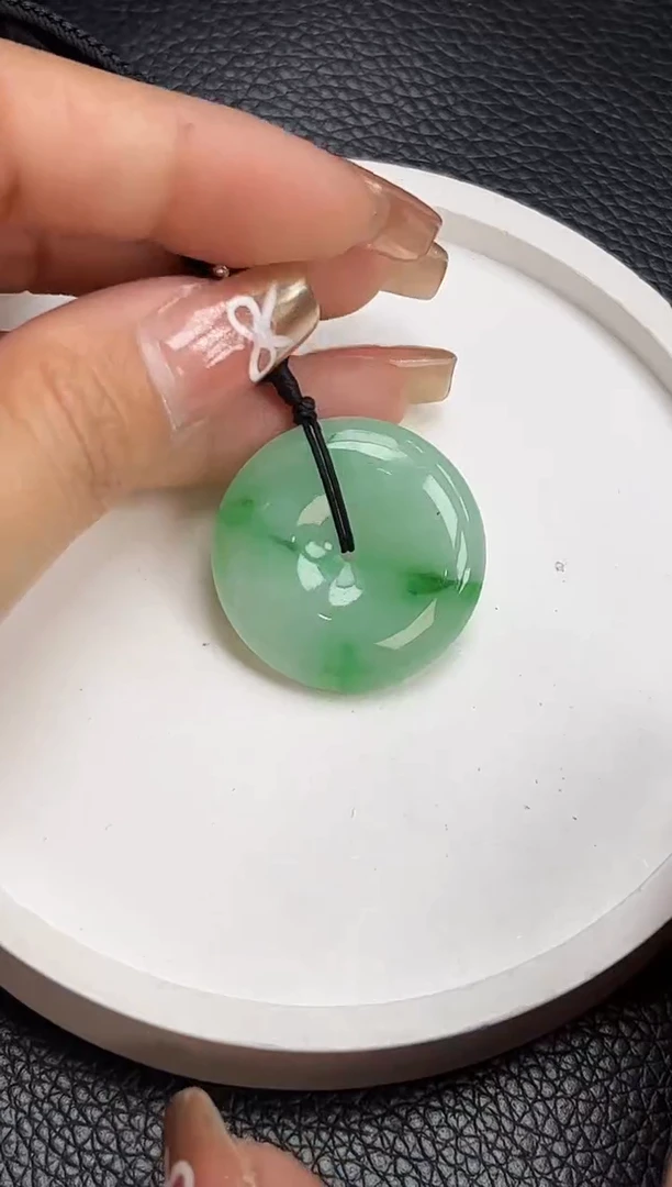 【闪购商品】翡翠颈饰未镶嵌YM1151-2 平安扣