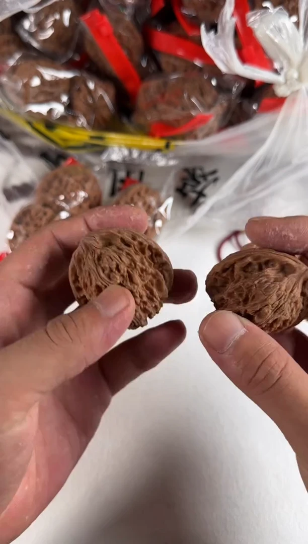 吊坠金刚菩提40左右 29号红皮3角南疆