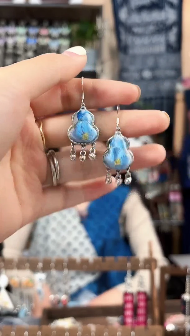 织绣民族风非遗老绣饰品568