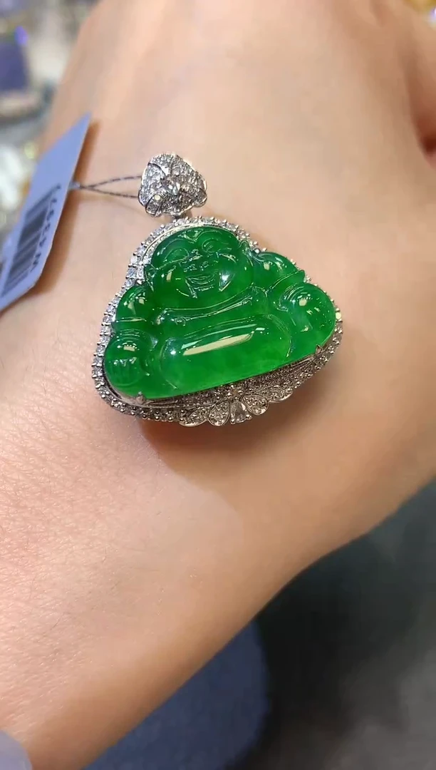 【闪购商品】翡翠吊坠(不含链)18K金镶嵌D22